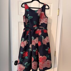 Women's floral cocktail dress